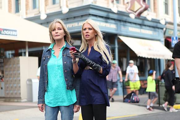 Sharknado 3, Bo Derek & Tara Reid